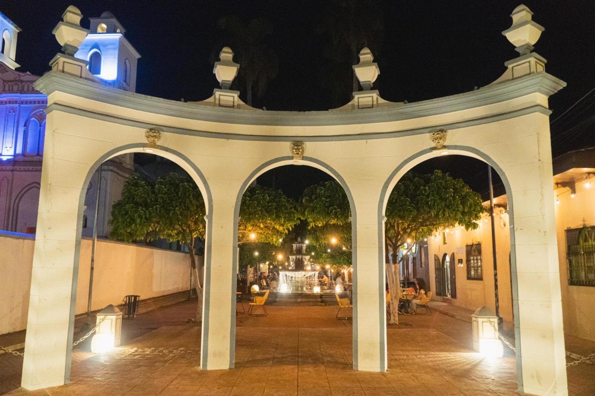 La Casa De Mamapan Hotel Colonial Ahuachapán Exterior photo