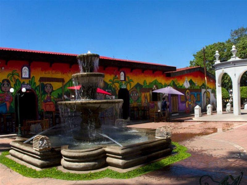 La Casa De Mamapan Hotel Colonial Ahuachapán Exterior photo